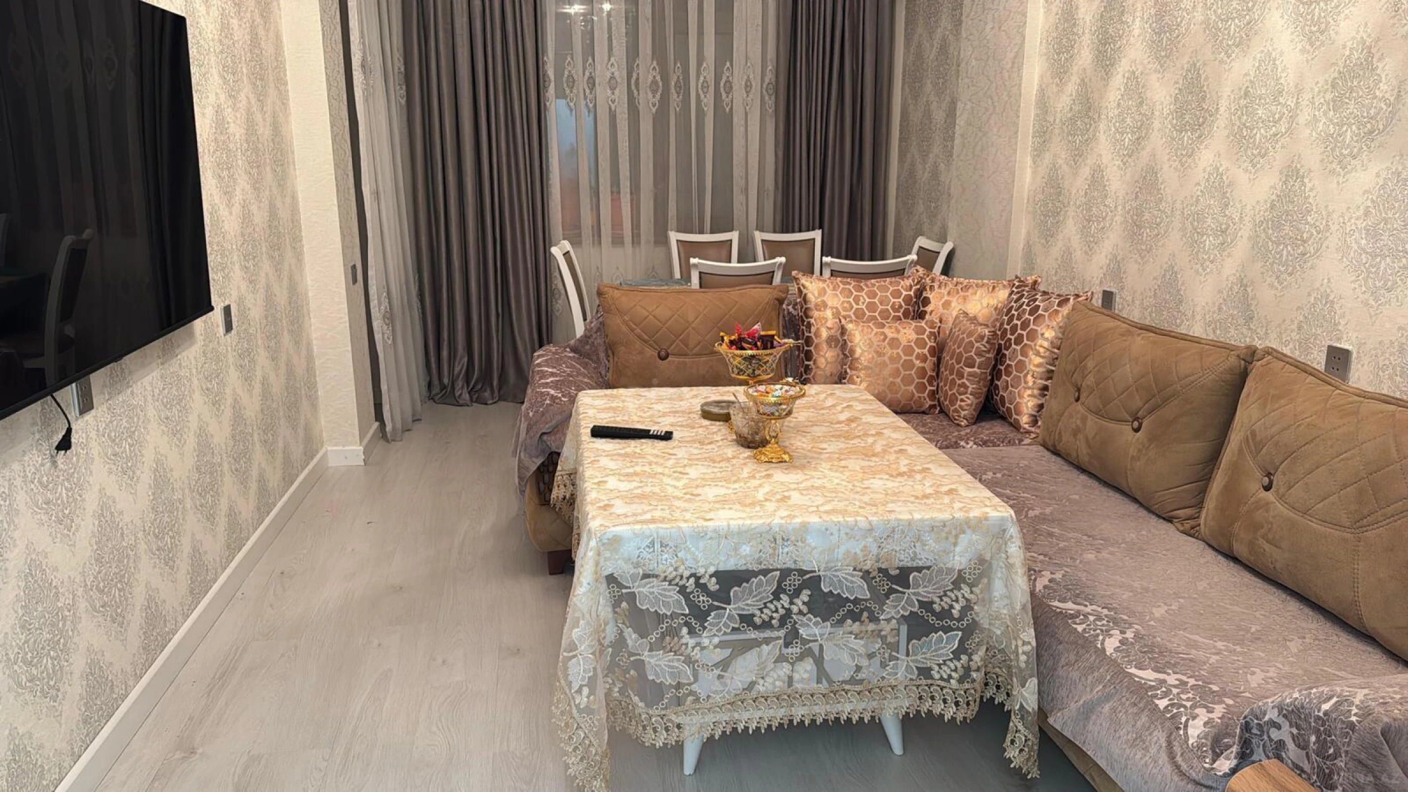 Satılır 2 otaqlı mənzil 65 m²