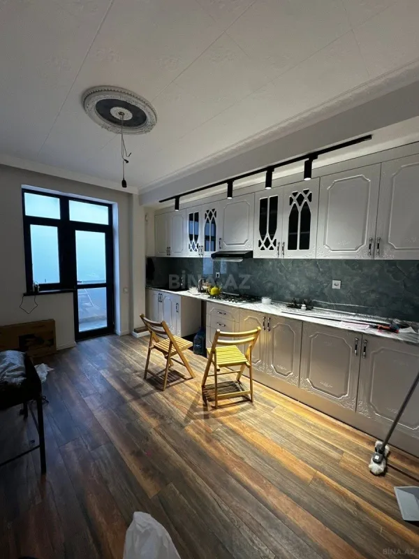 Satılır 3 otaqlı mənzil 83 m²