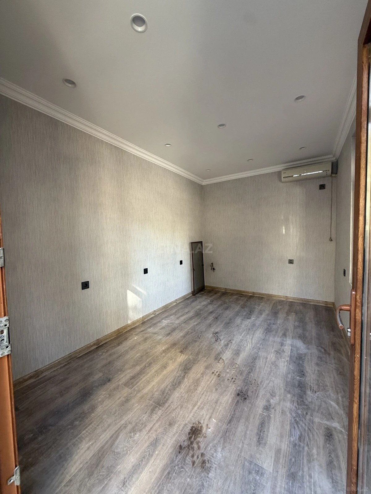 Kirayə verilir obyekt 15 m²