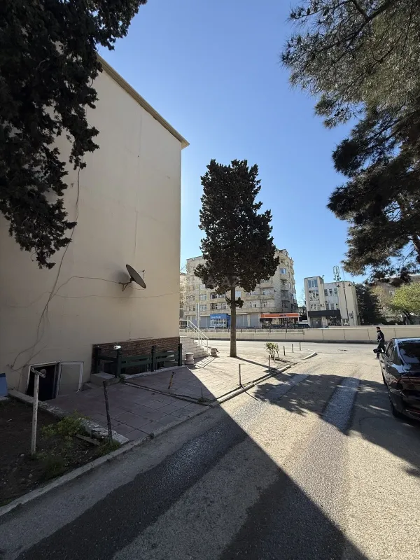 Kirayə verilir obyekt 15 m²