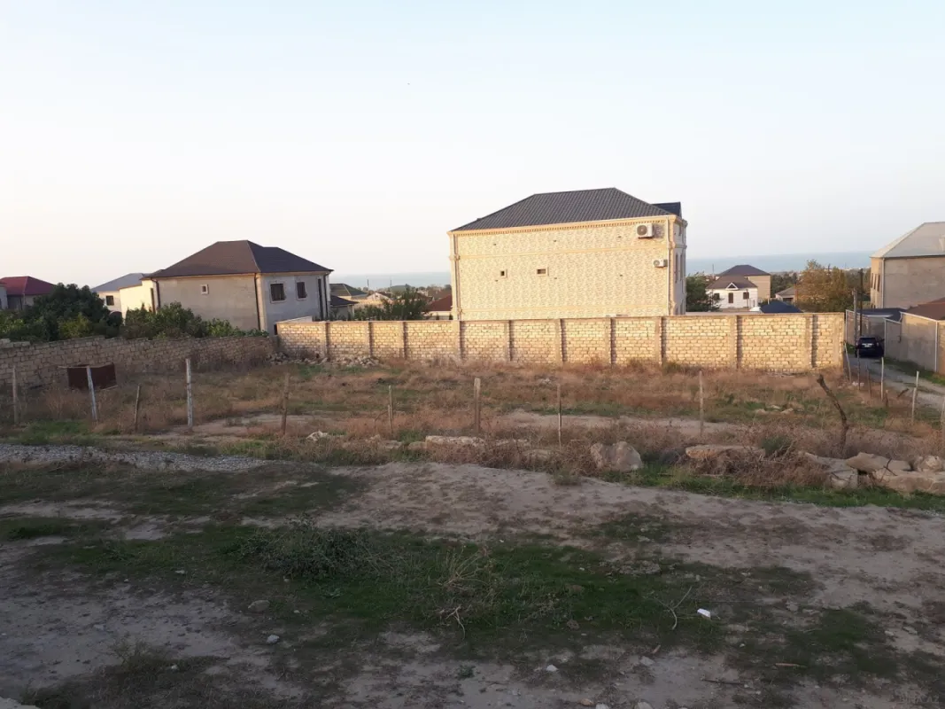 Satılır torpaq sahəsi 2 m²