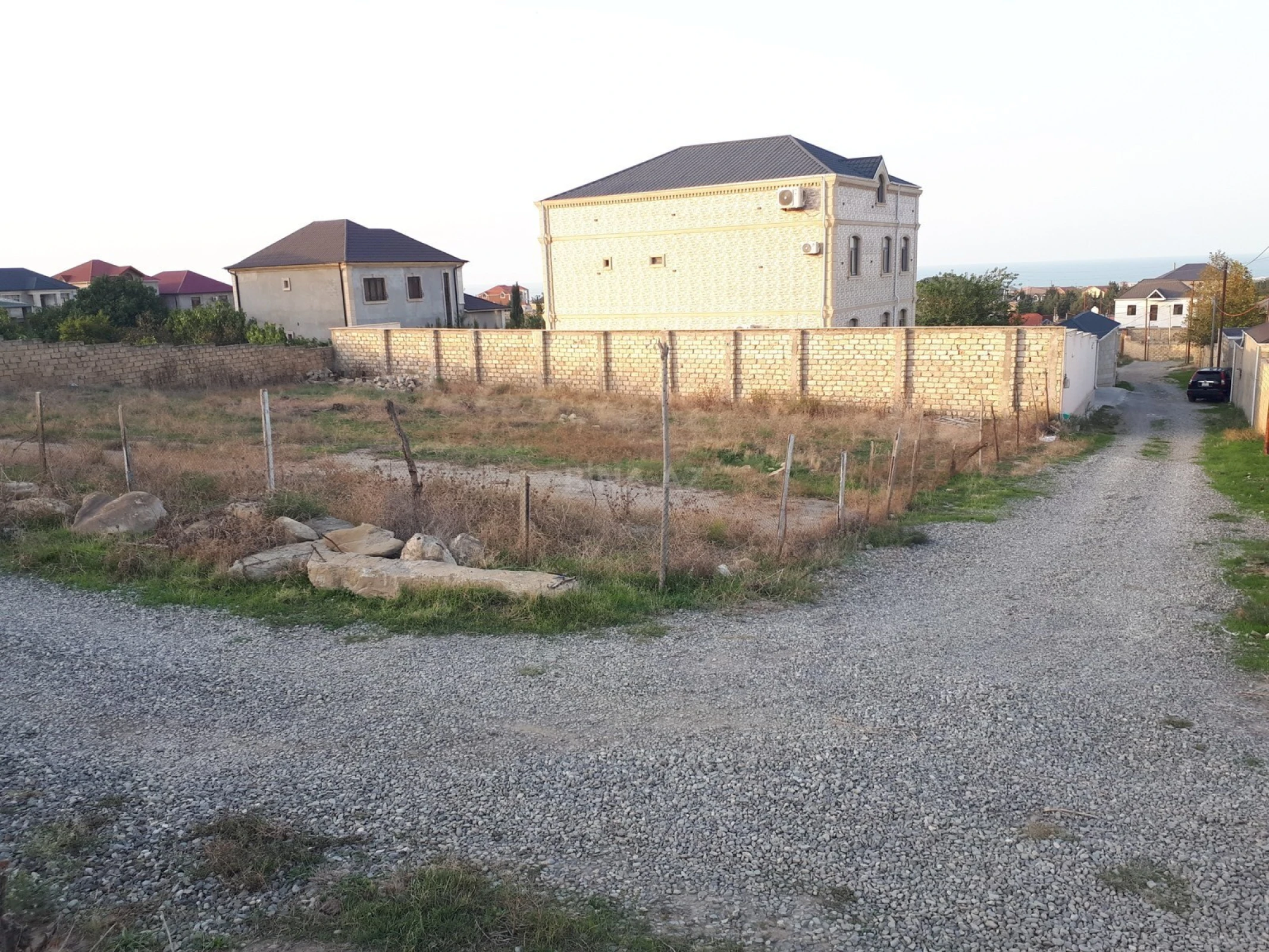 Satılır torpaq sahəsi 2 m²