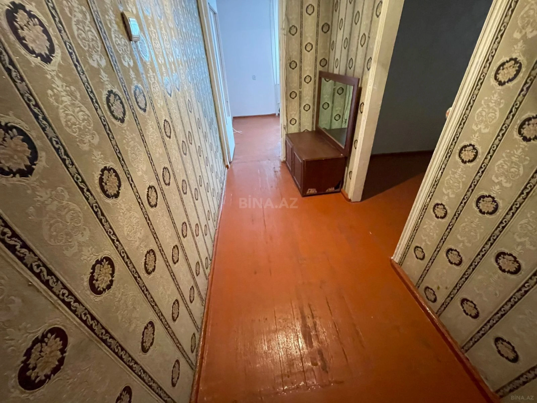 Satılır 2 otaqlı mənzil 55 m²