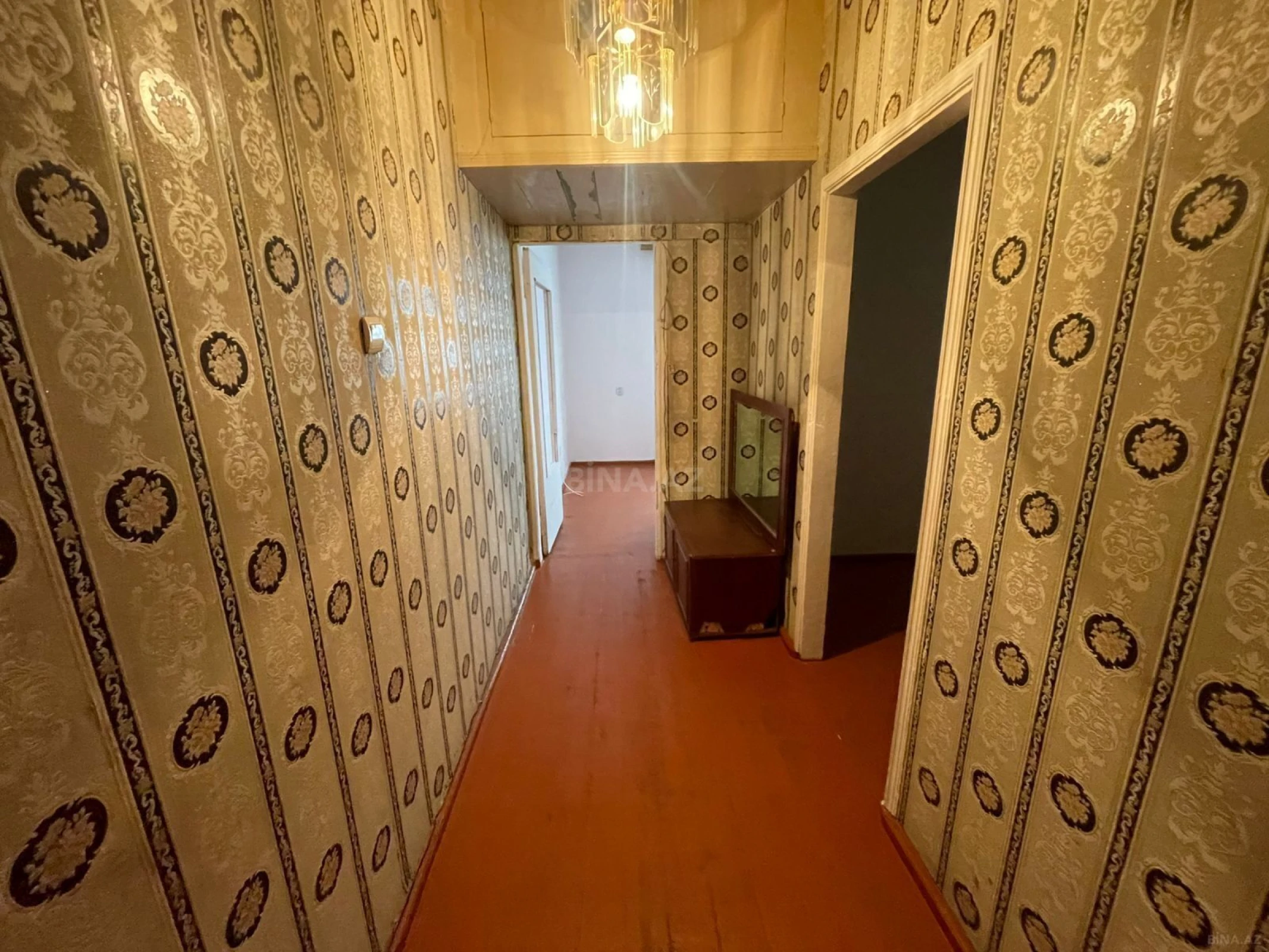 Satılır 2 otaqlı mənzil 55 m²