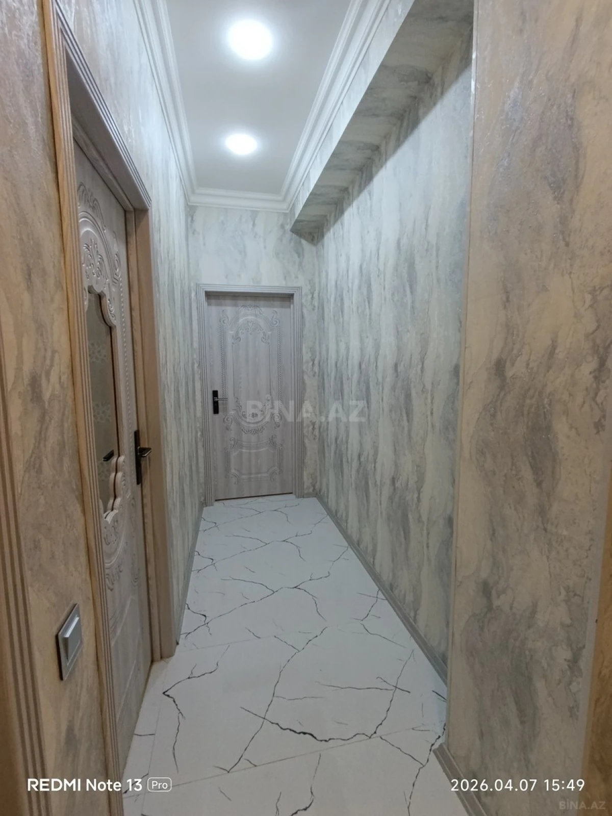 Satılır 2 otaqlı mənzil 80 m²