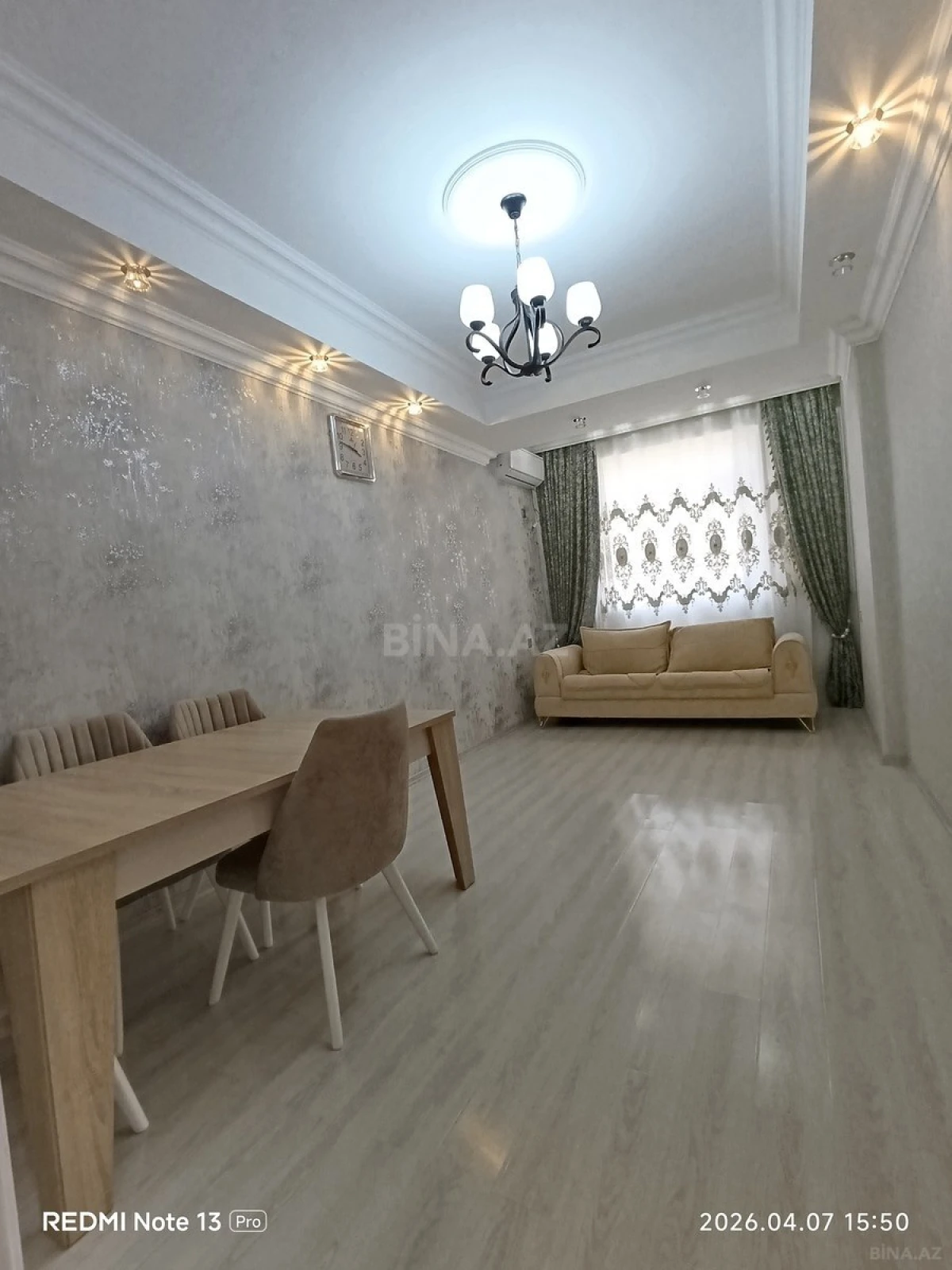 Satılır 2 otaqlı mənzil 80 m²