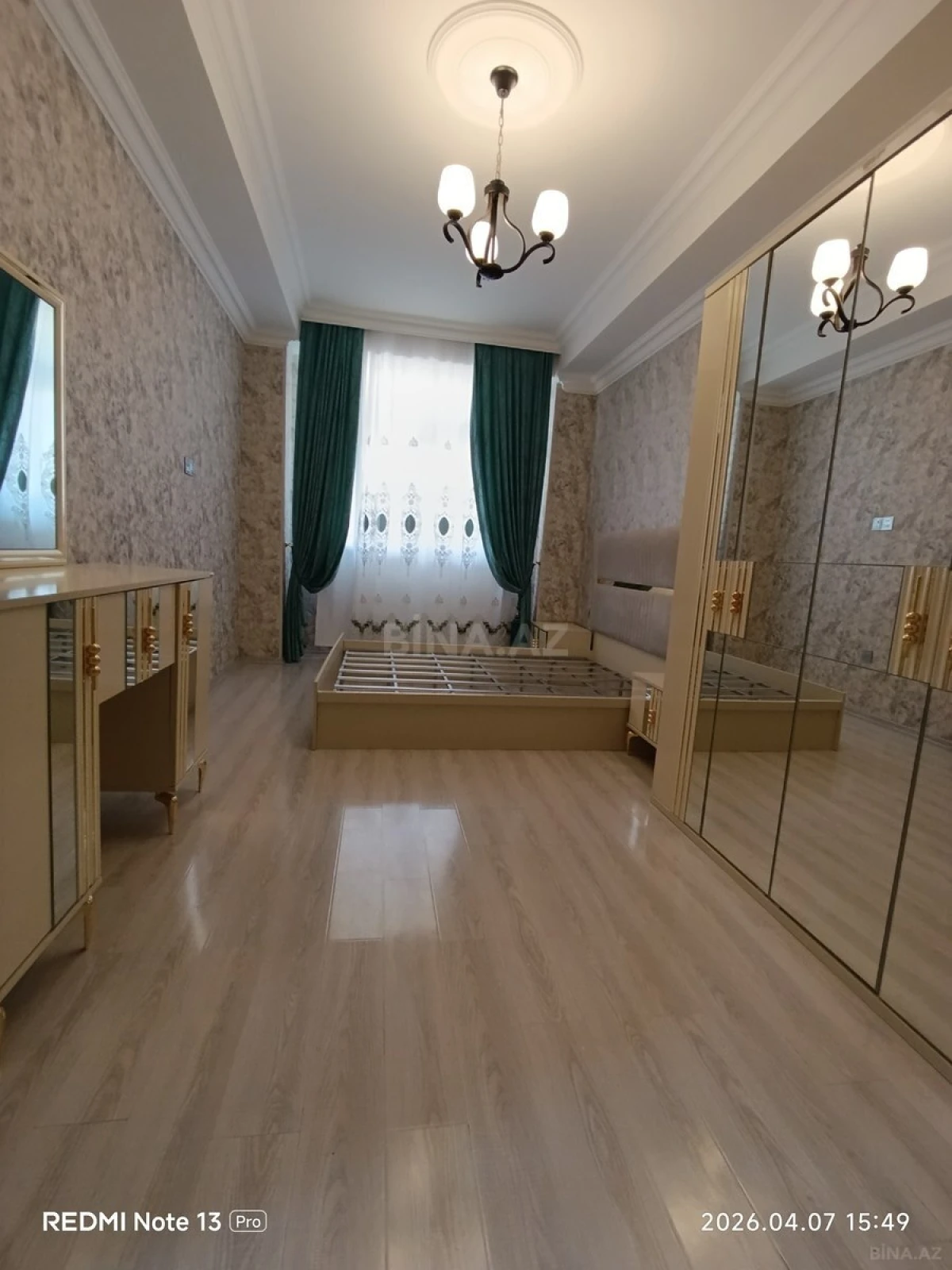 Satılır 2 otaqlı mənzil 80 m²
