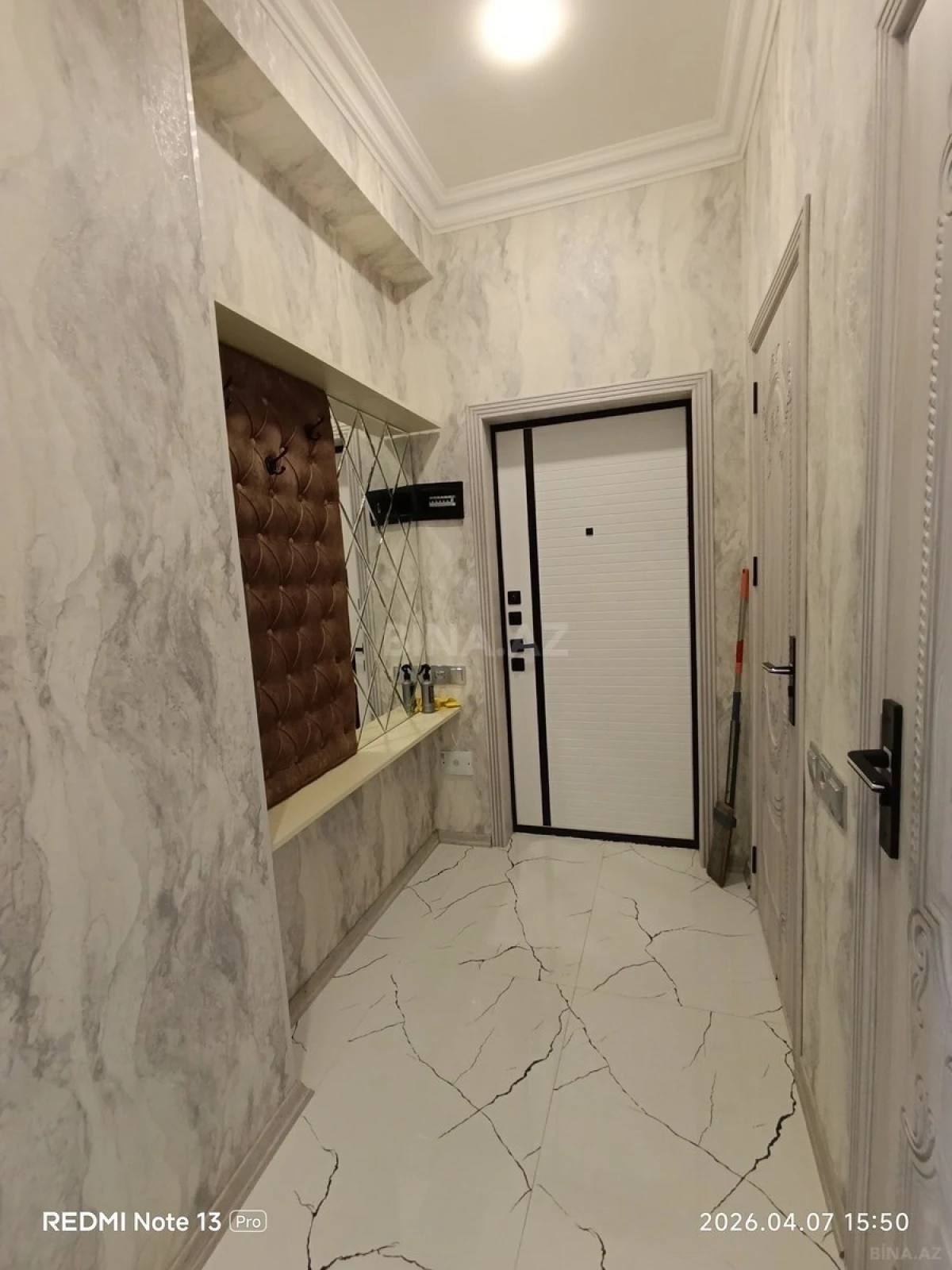 Satılır 2 otaqlı mənzil 80 m²