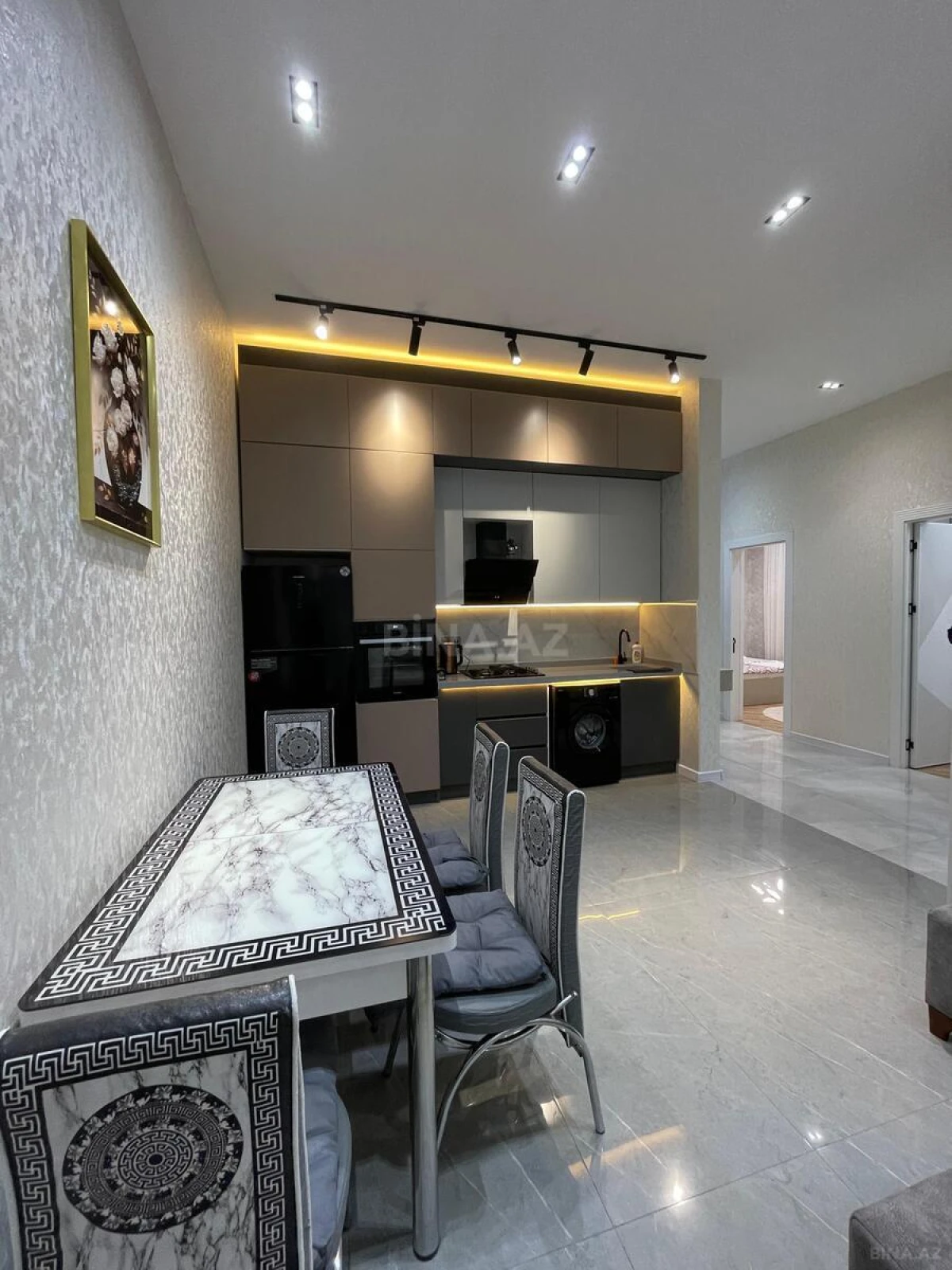 Kirayə verilir 5 otaqlı həyət evi 300 m²