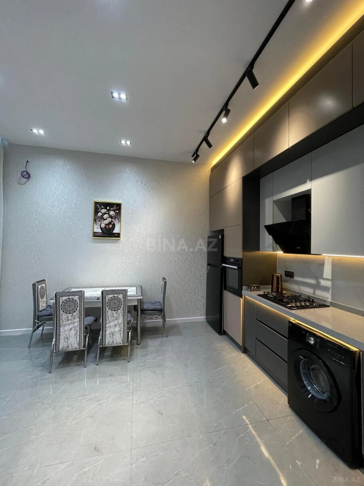 Kirayə verilir 5 otaqlı həyət evi 300 m²