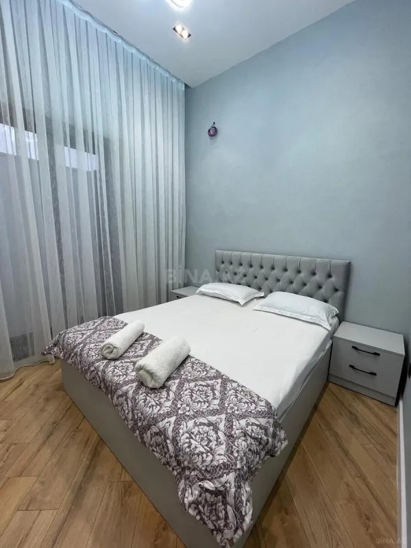 Kirayə verilir 5 otaqlı həyət evi 300 m²