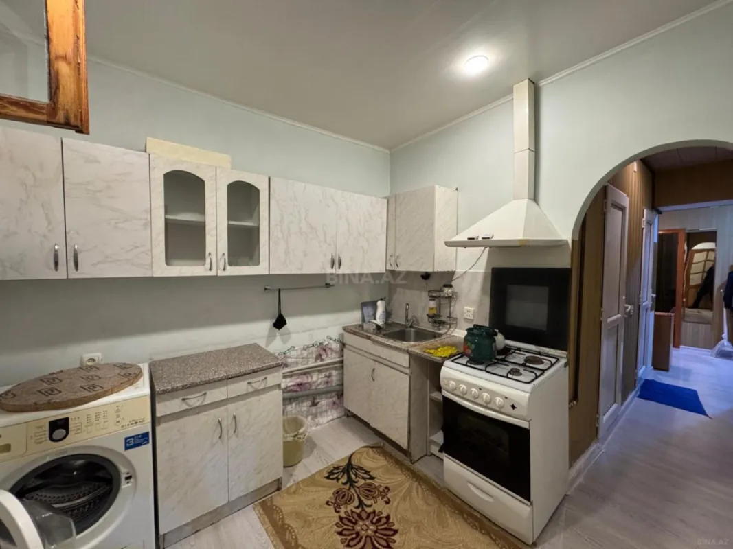 Kirayə verilir 2 otaqlı mənzil 65 m²