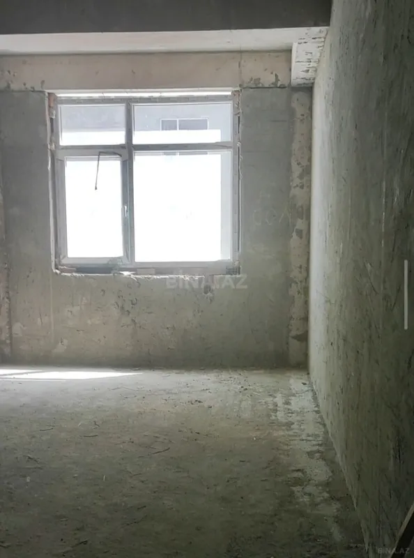 Satılır 3 otaqlı mənzil 91 m²