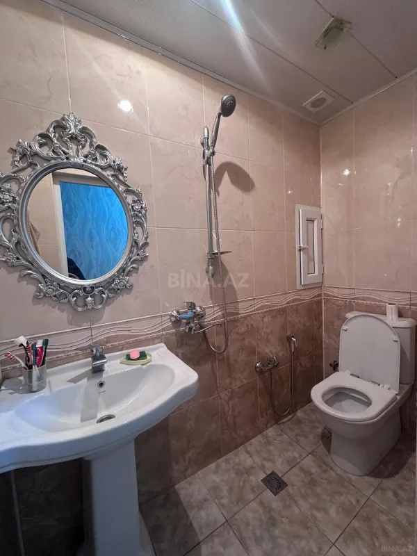 Satılır 3 otaqlı mənzil 107 m²