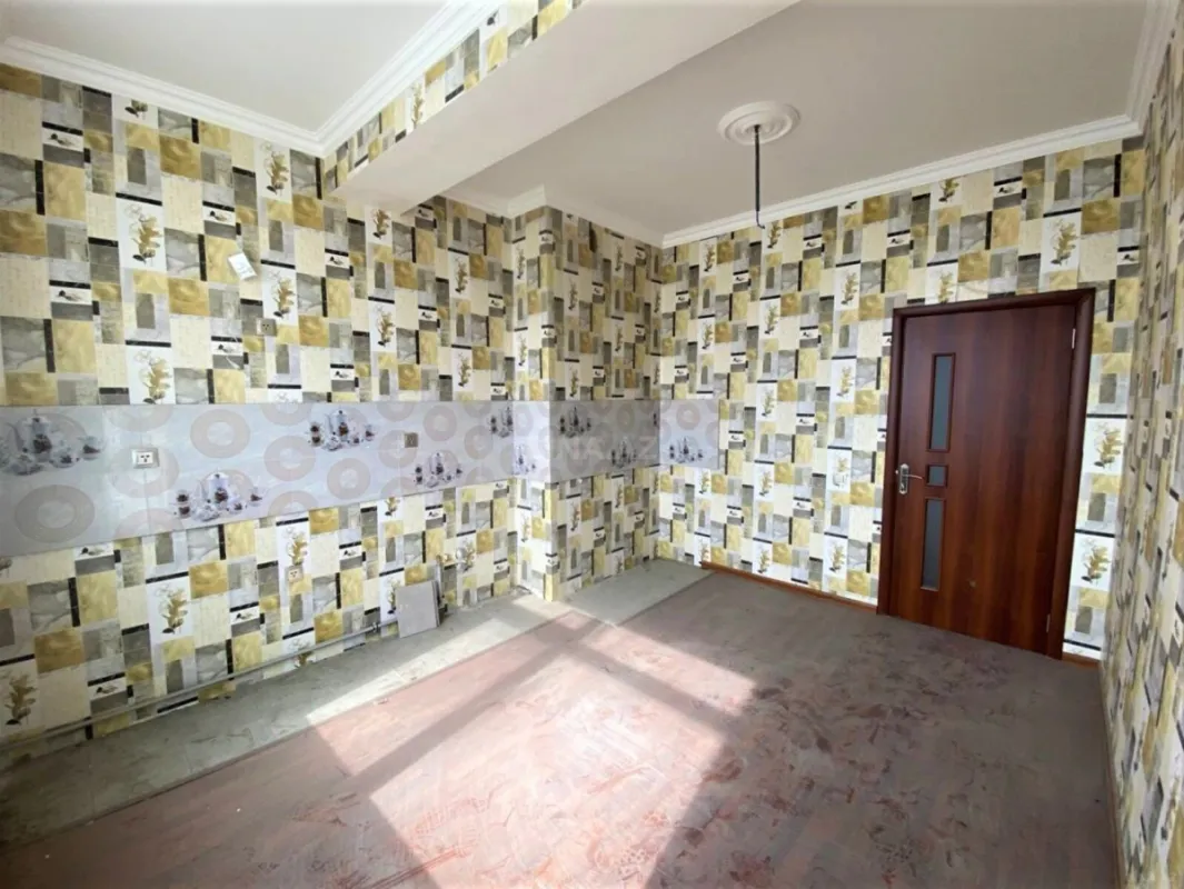 Satılır 2 otaqlı mənzil 87 m²