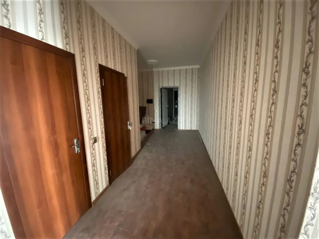 Satılır 2 otaqlı mənzil 87 m²
