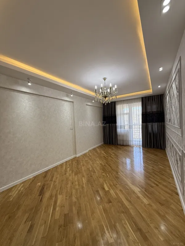 Satılır 2 otaqlı mənzil 80 m²