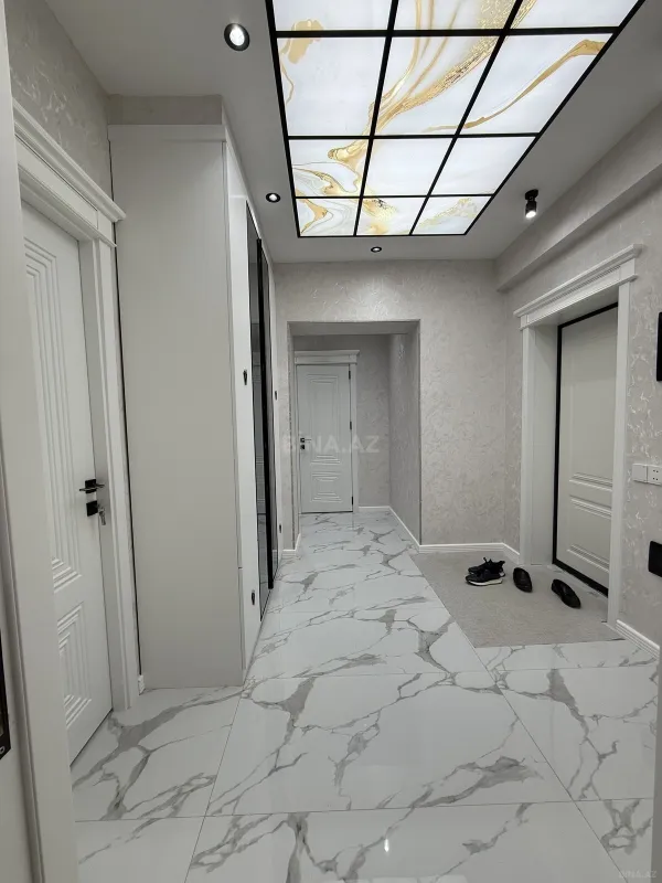 Satılır 2 otaqlı mənzil 80 m²