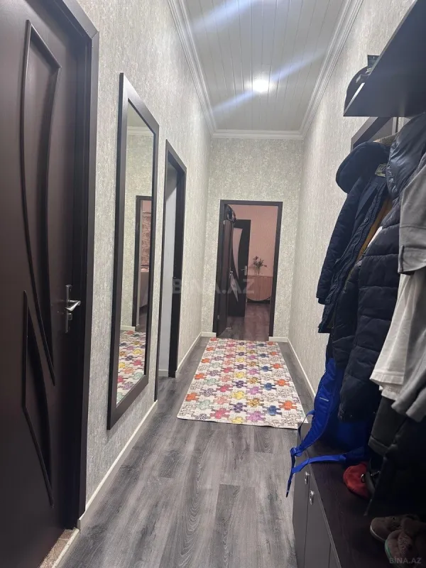 Satılır 6 otaqlı həyət evi 180 m²