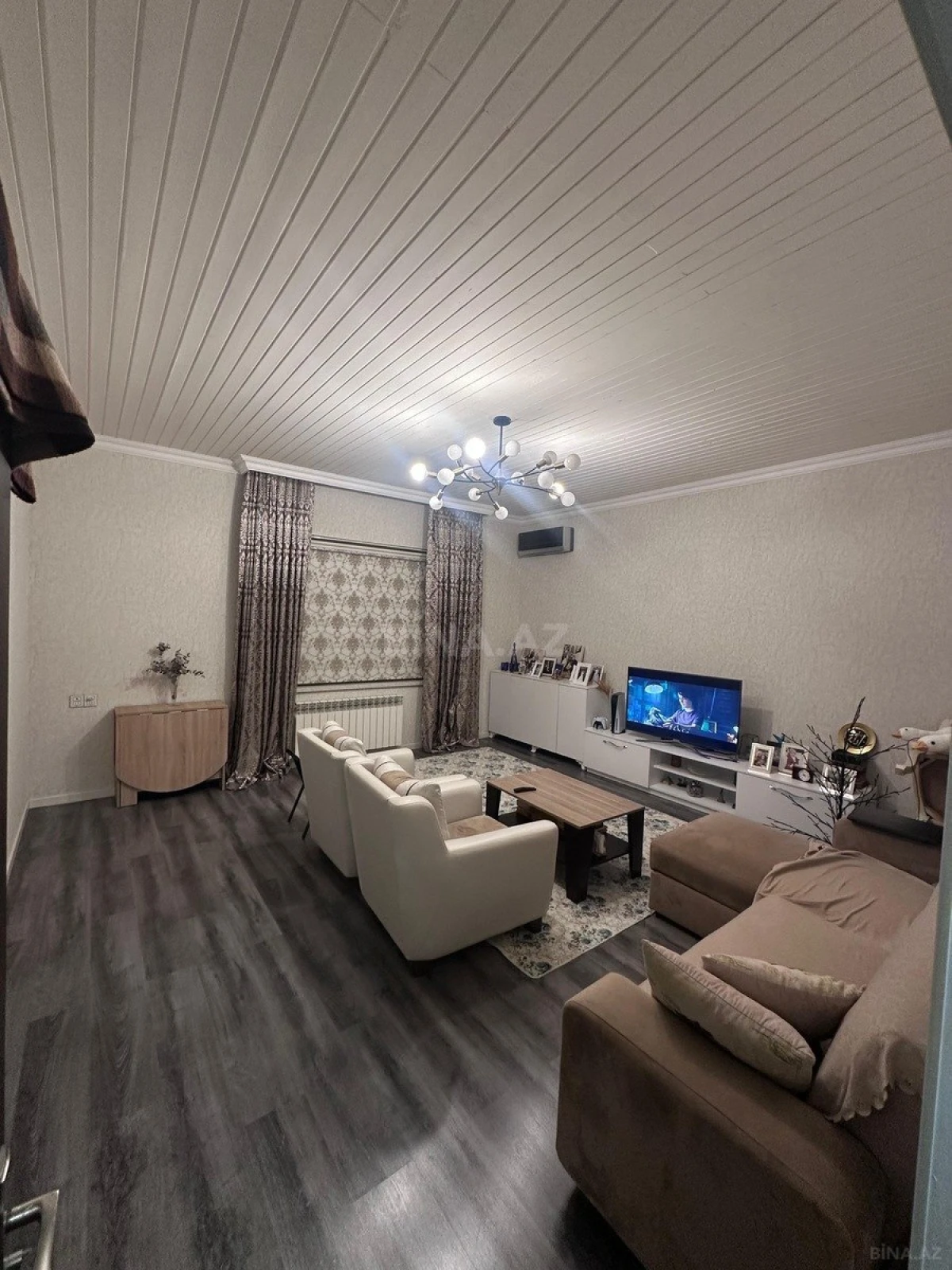 Satılır 6 otaqlı həyət evi 180 m²