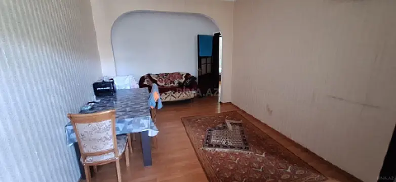 Kirayə verilir 3 otaqlı mənzil 80 m²