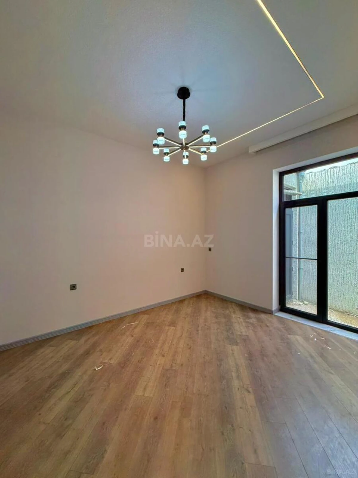 Satılır 4 otaqlı həyət evi 150 m²