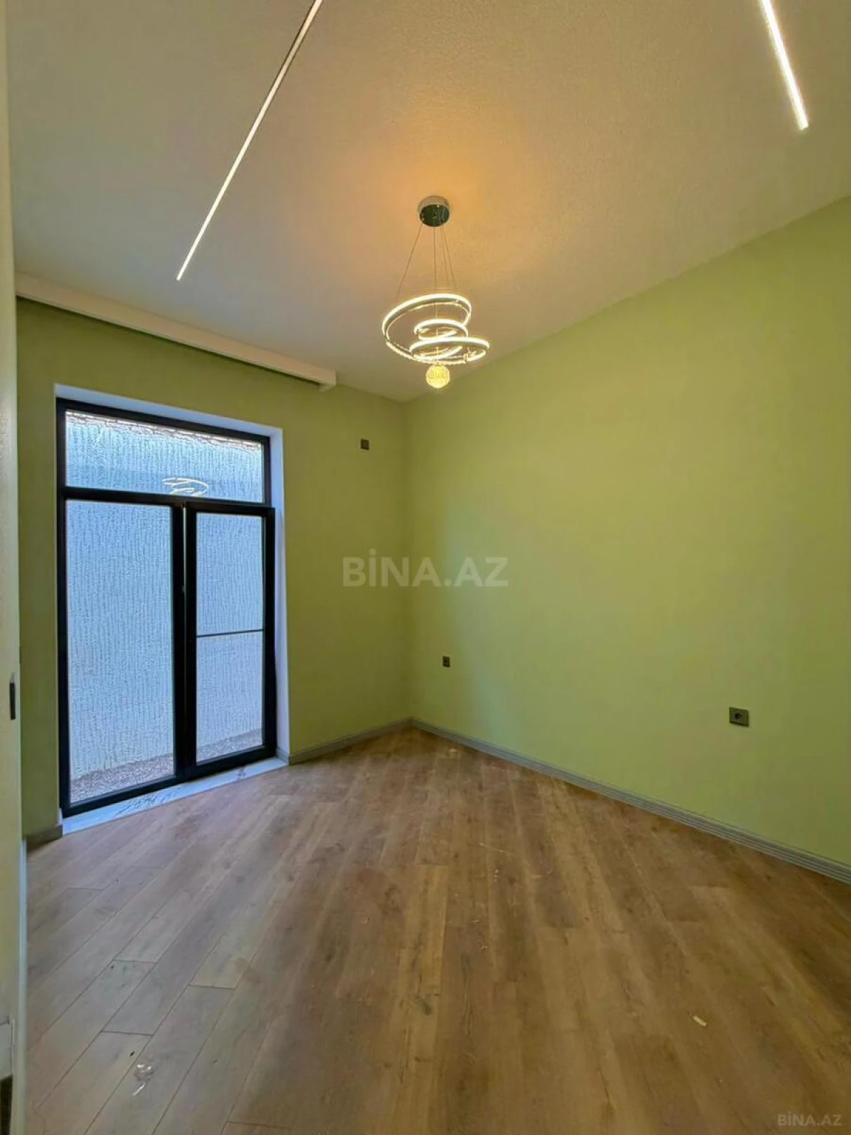 Satılır 4 otaqlı həyət evi 150 m²