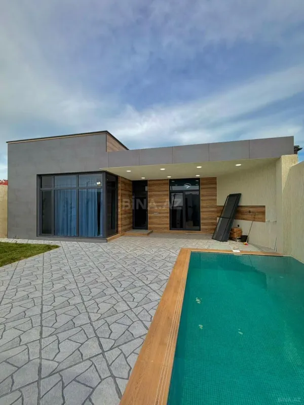 Satılır 4 otaqlı həyət evi 135 m²