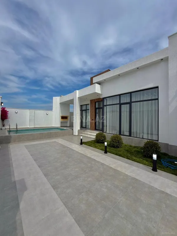 Satılır 4 otaqlı həyət evi 145 m²