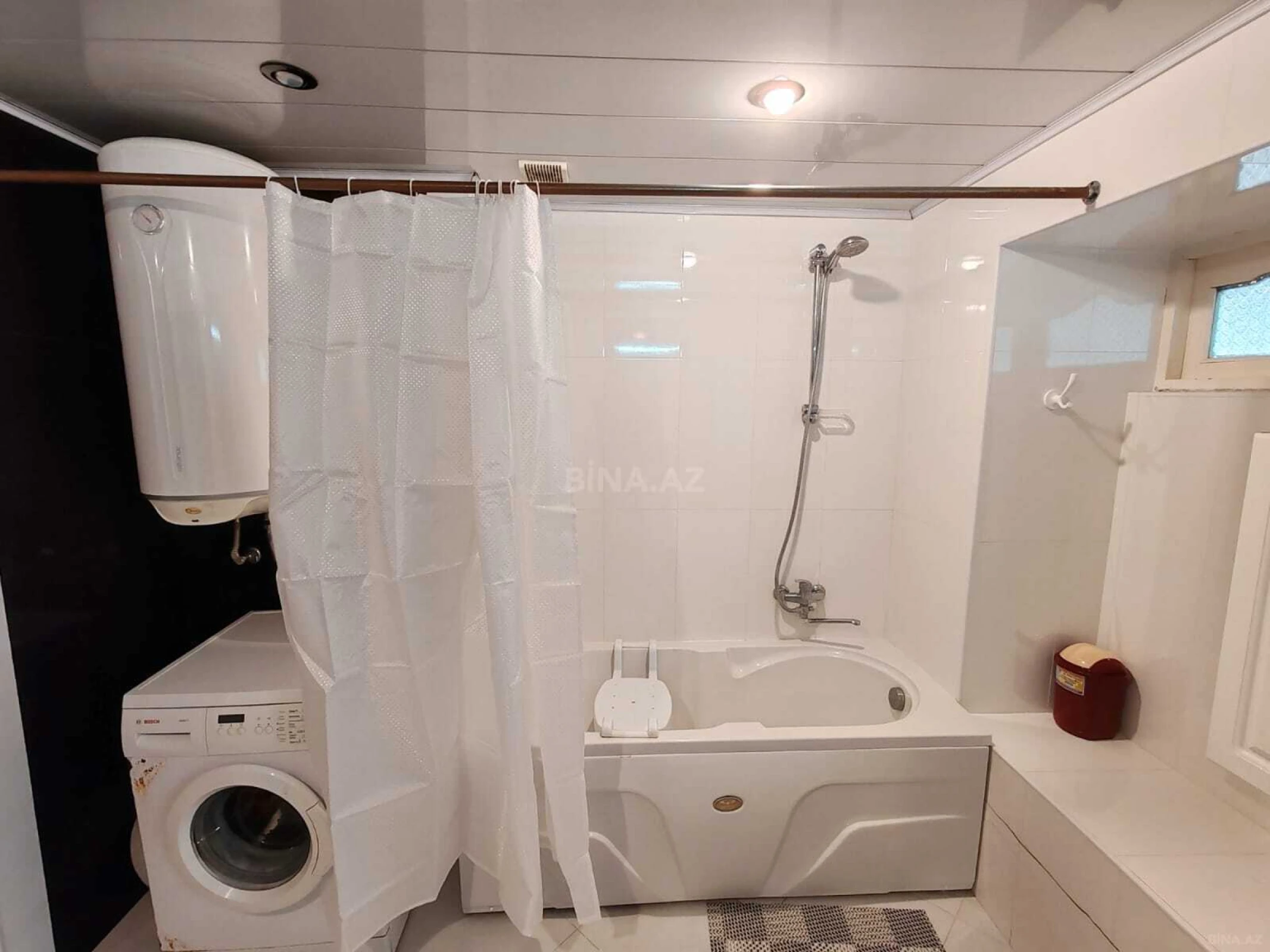 Kirayə verilir 3 otaqlı mənzil 140 m²