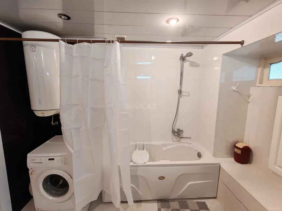 Kirayə verilir 3 otaqlı mənzil 140 m²