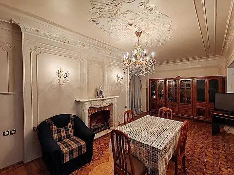 Kirayə verilir 3 otaqlı mənzil 140 m²