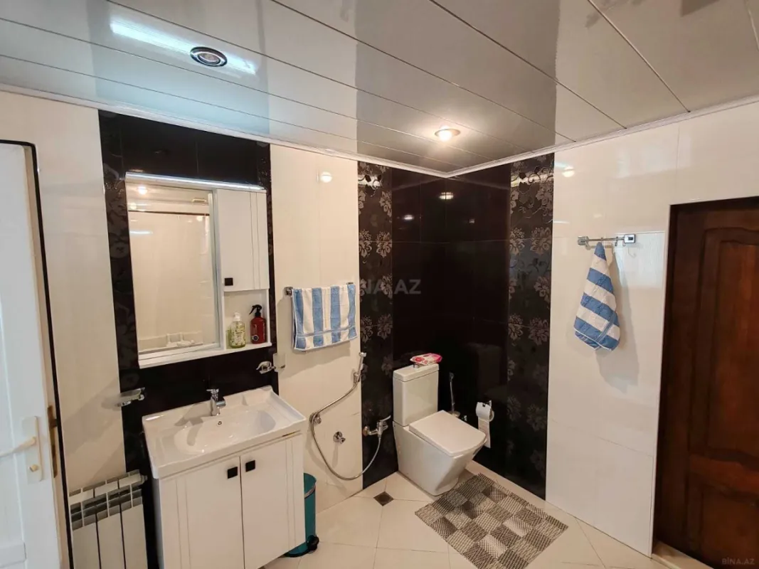 Kirayə verilir 3 otaqlı mənzil 140 m²