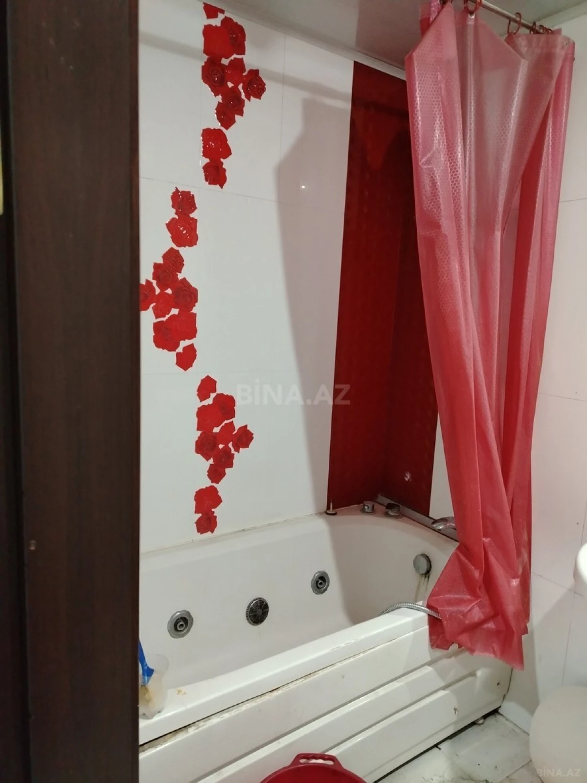 Satılır 3 otaqlı mənzil 68 m²