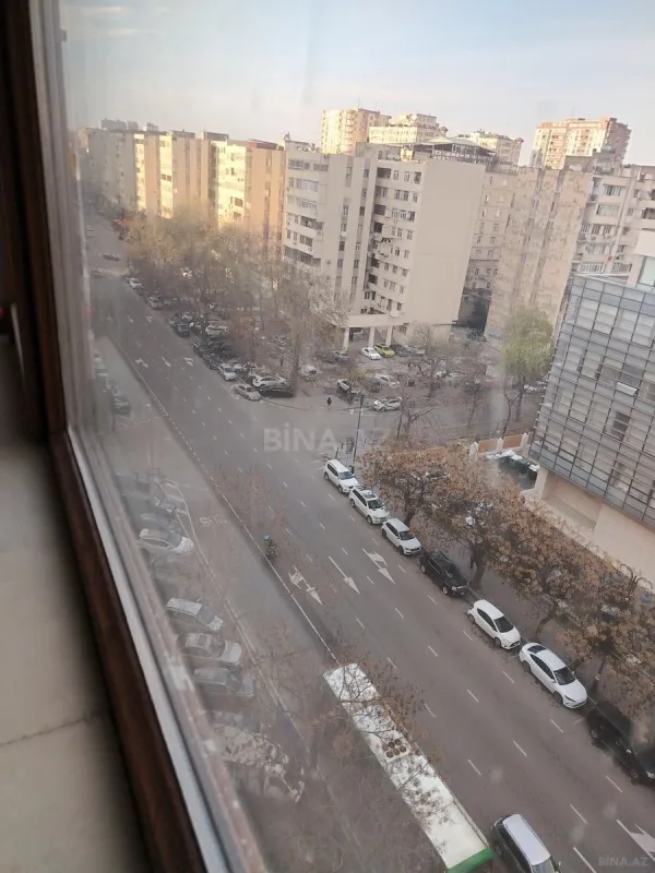 Satılır 3 otaqlı mənzil 68 m²