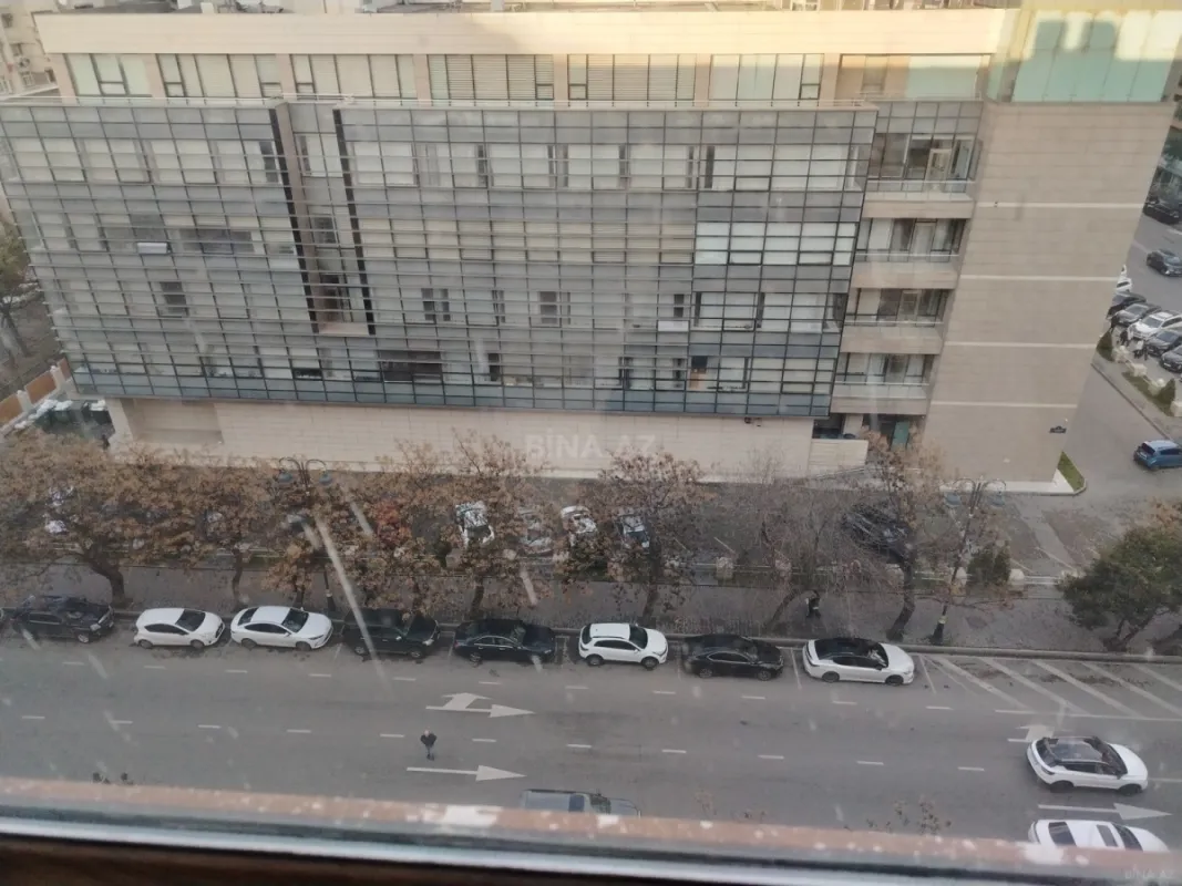 Satılır 3 otaqlı mənzil 68 m²