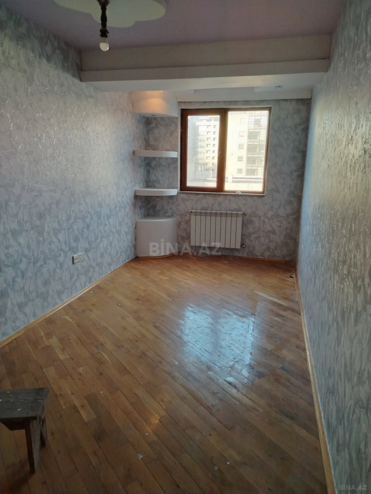 Satılır 3 otaqlı mənzil 68 m²