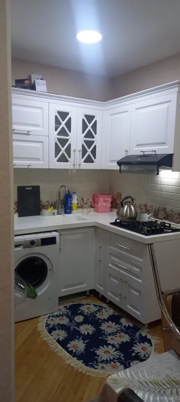 Satılır 3 otaqlı mənzil 90 m²