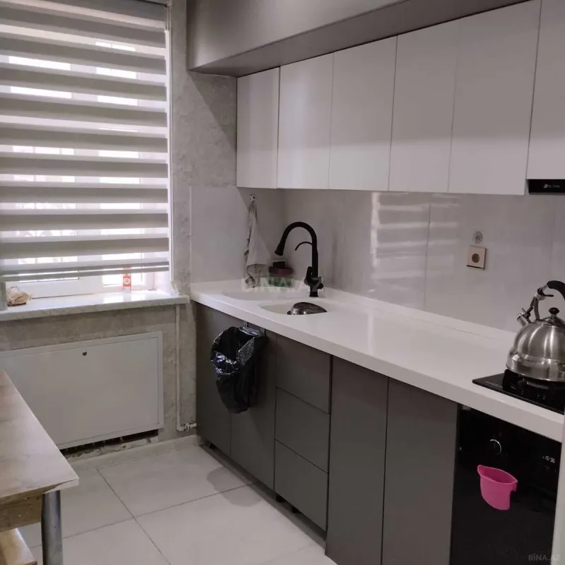 Satılır 4 otaqlı mənzil 85 m²