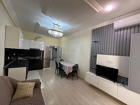 Satılır 2 otaqlı mənzil 77 m²