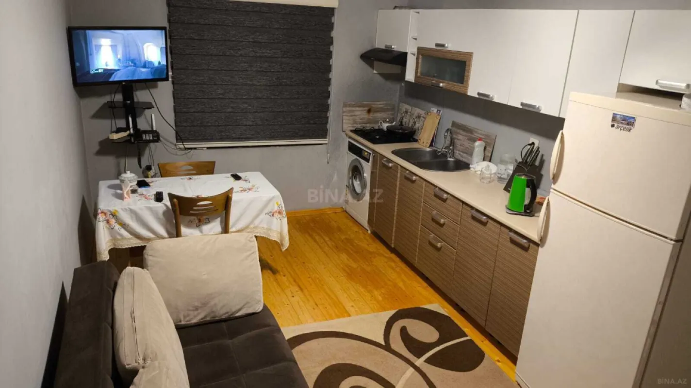 Kirayə verilir 2 otaqlı həyət evi 50 m²