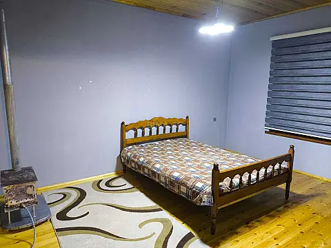 Kirayə verilir 2 otaqlı həyət evi 50 m²