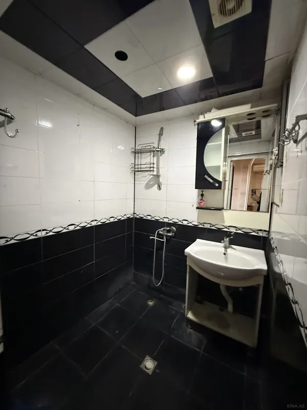 Kirayə verilir 3 otaqlı mənzil 80 m²