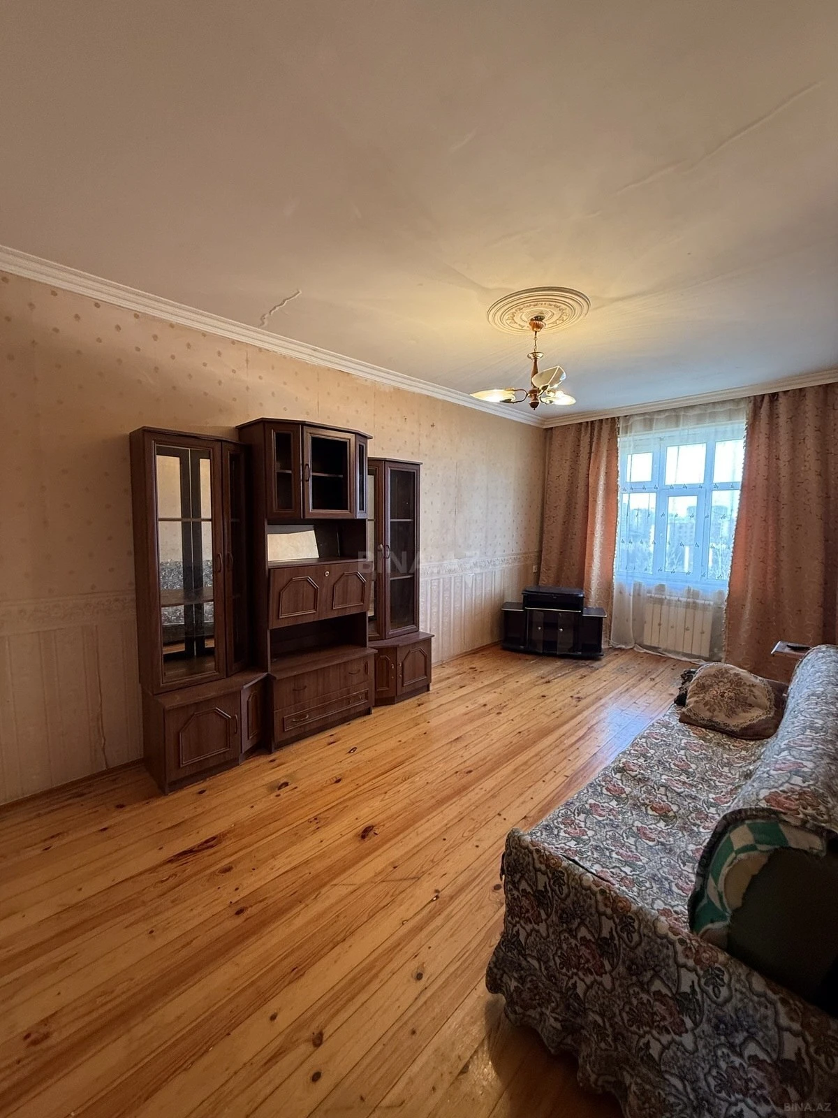 Kirayə verilir 3 otaqlı mənzil 80 m²