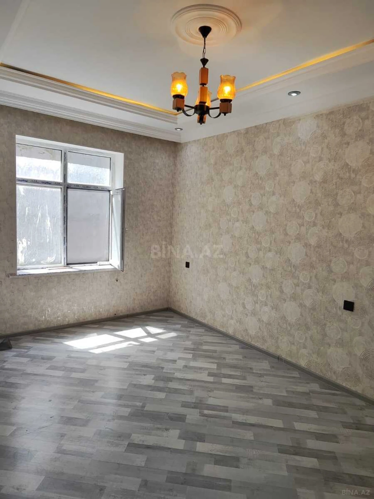Satılır 4 otaqlı həyət evi 195 m²