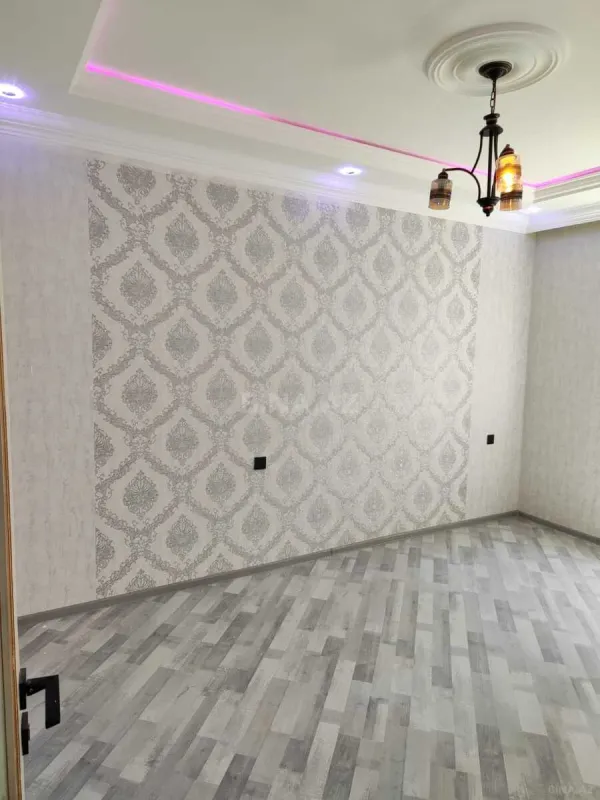 Satılır 4 otaqlı həyət evi 195 m²