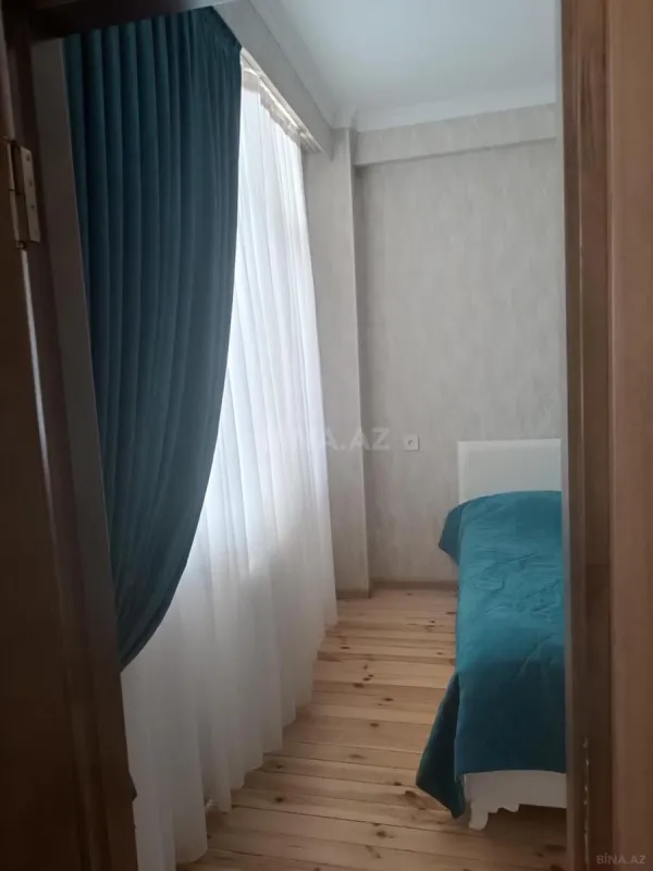 Satılır 3 otaqlı mənzil 95 m²