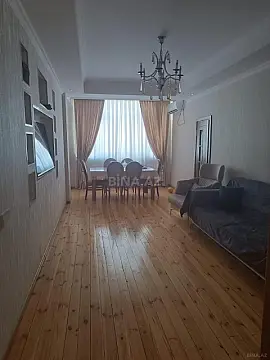 Satılır 3 otaqlı mənzil 95 m²