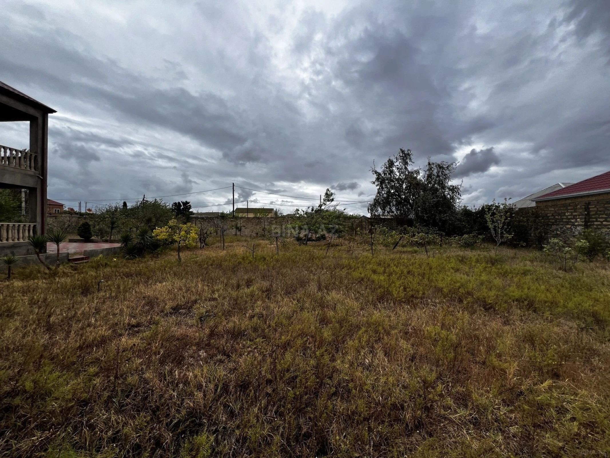 Satılır 4 otaqlı həyət evi 330 m²