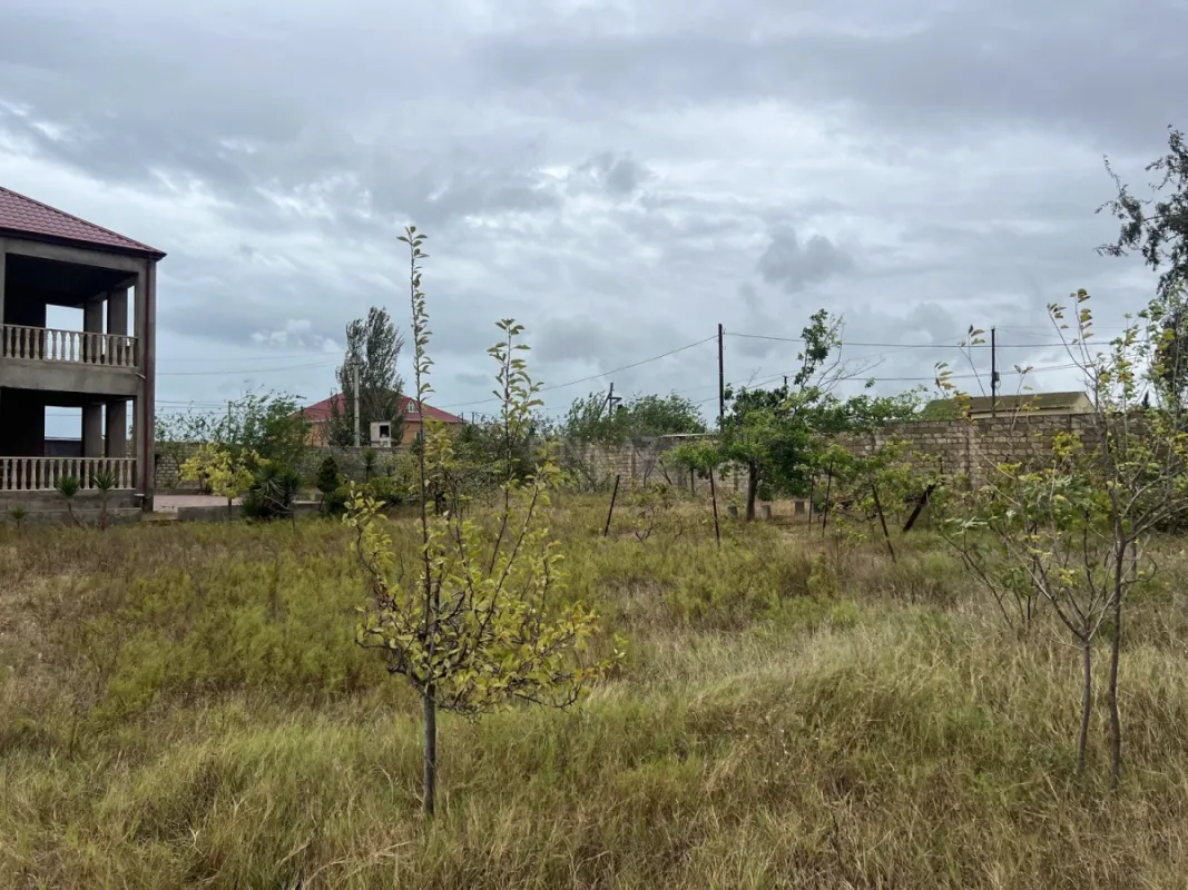 Satılır 4 otaqlı həyət evi 330 m²